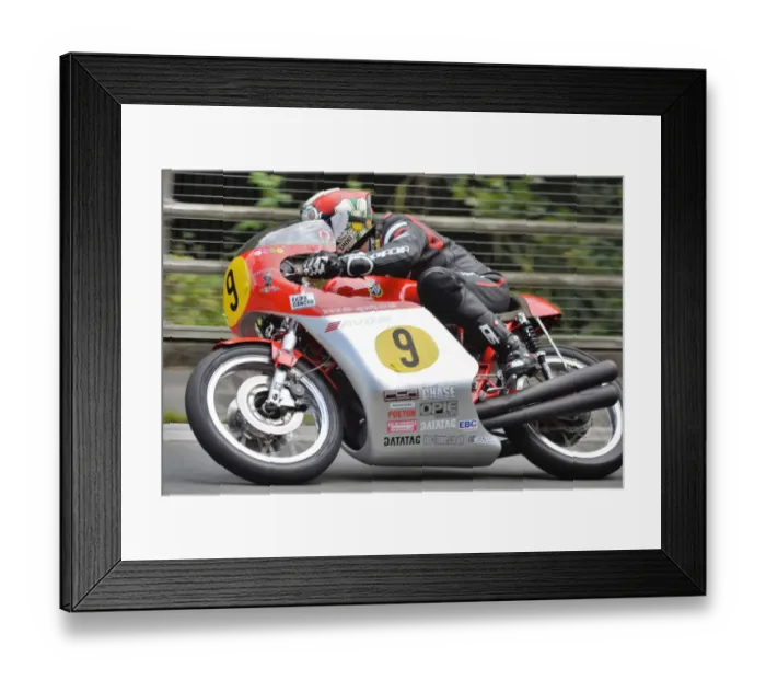 Framed Print : Dean Harrison (MV) 2017 Senior Classic TT Framed Print : Dean Harrison (MV) 2017 Senior Classic TT