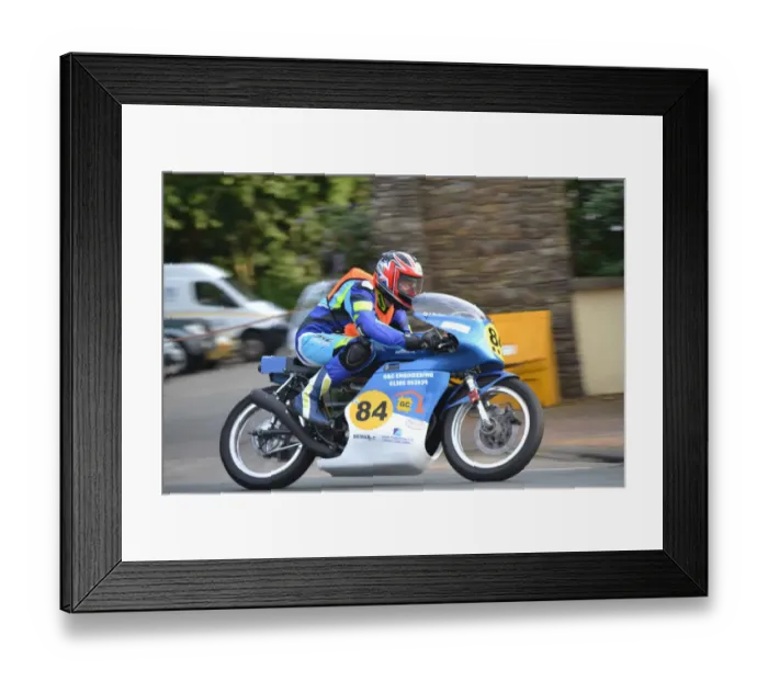 Framed Print : Justin Roebury (Honda) 2017 Senior Classic TT Framed Print : Justin Roebury (Honda) 2017 Senior Classic TT
