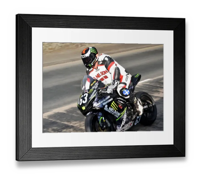 Framed Print : Robert Nelson (Suzuki) 2017 Junior Manx Grand Prix Framed Print : Robert Nelson (Suzuki) 2017 Junior Manx Grand Prix