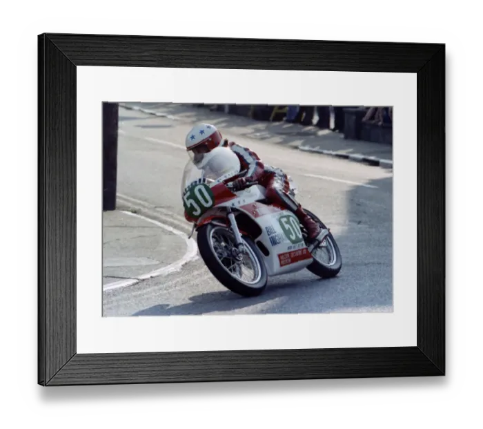 Framed Print : Bill Ingham (Yamaha) 1978 Junior TT Framed Print : Bill Ingham (Yamaha) 1978 Junior TT