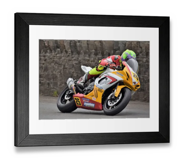 Framed Print : Nathan Harrison (Suzuki) 2018 Southern 100 Framed Print : Nathan Harrison (Suzuki) 2018 Southern 100