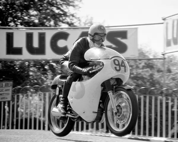 Malcolm Moffatt (Matchless) 1969 Senior TT