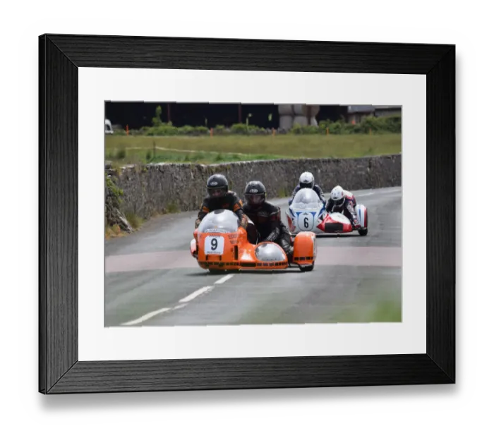 Framed Print : Eddy Wright & Keiran Clarke (Windle BMW) 2018 Pre TT Classic