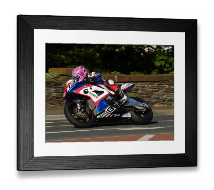 Framed Print : Lee Johnston (BMW) 2015 Superbike TT
