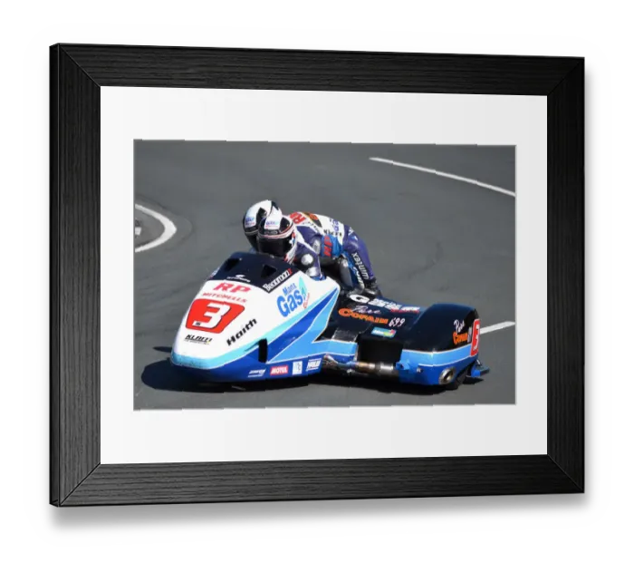 Framed Print : Ben Birchall & Tom Birchall (LCR) 2015 Sidecar TT Framed Print : Ben Birchall & Tom Birchall (LCR) 2015 Sidecar TT