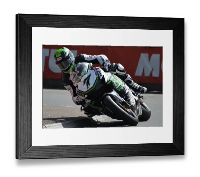 Framed Print : Gary Johnson (Honda) 2014 Superbike TT Framed Print : Gary Johnson (Honda) 2014 Superbike TT