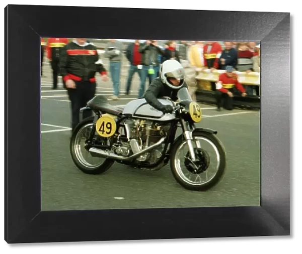 Euan Ferguson (Norton) 1984 Historic TT