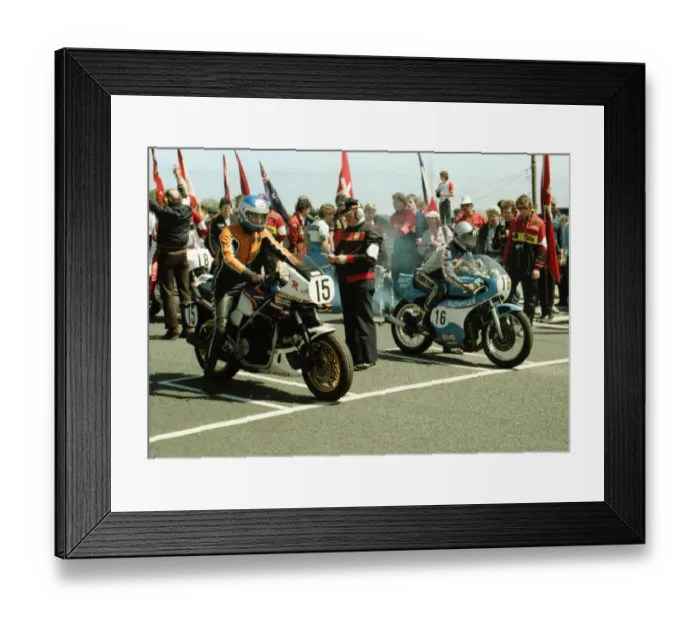 Framed Print : Frank Rutter (Honda) and Dave Ashton (Suzuki) 1984 Formula One TT Framed Print : Frank Rutter (Honda) and Dave Ashton (Suzuki) 1984 Formula One TT
