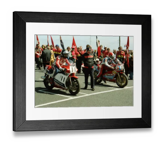 Framed Print : Roger Marshall (Honda) and Tony Rutter (Ducati) 1984 Formula One TT Framed Print : Roger Marshall (Honda) and Tony Rutter (Ducati) 1984 Formula One TT