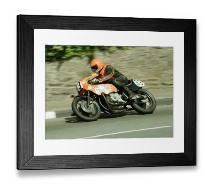Framed Print : Dave Kerby (Kerby Kawasaki) 1984 Formula One TT Framed Print : Dave Kerby (Kerby Kawasaki) 1984 Formula One TT