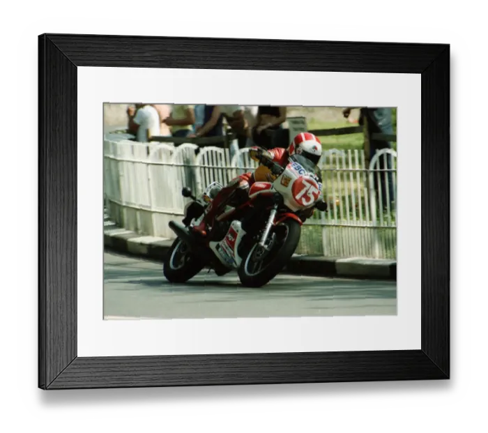 Framed Print : Phil Mellor (Yamaha) 1984 Production TT Framed Print : Phil Mellor (Yamaha) 1984 Production TT