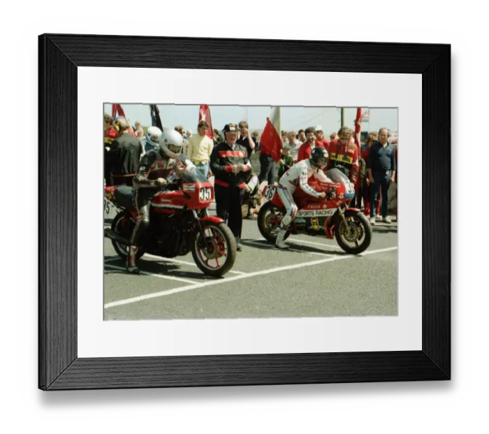 Framed Print : Eric Galbraith (Kawasaki) and Roger Burnett (Ducati-Cagiva) 1984 Formula One TT Framed Print : Eric Galbraith (Kawasaki) and Roger Burnett (Ducati-Cagiva) 1984 Formula One TT