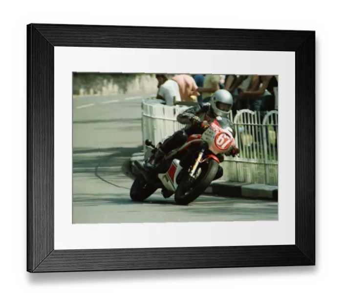 Framed Print : Eric Galbraith (Yamaha) 1984 Production TT Framed Print : Eric Galbraith (Yamaha) 1984 Production TT