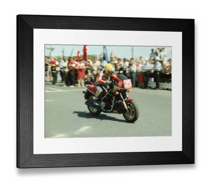 Framed Print : Joey Dunlop (Honda) 1984 Production TT Framed Print : Joey Dunlop (Honda) 1984 Production TT