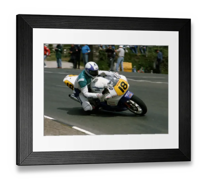 Framed Print : Iain Duffus (Honda) 1991 Supersport 600 TT Framed Print : Iain Duffus (Honda) 1991 Supersport 600 TT