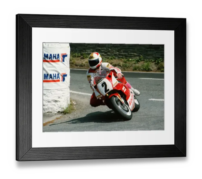 Framed Print : Brian Morrison (Loctite Yamaha) 1991 Senior TT Framed Print : Brian Morrison (Loctite Yamaha) 1991 Senior TT