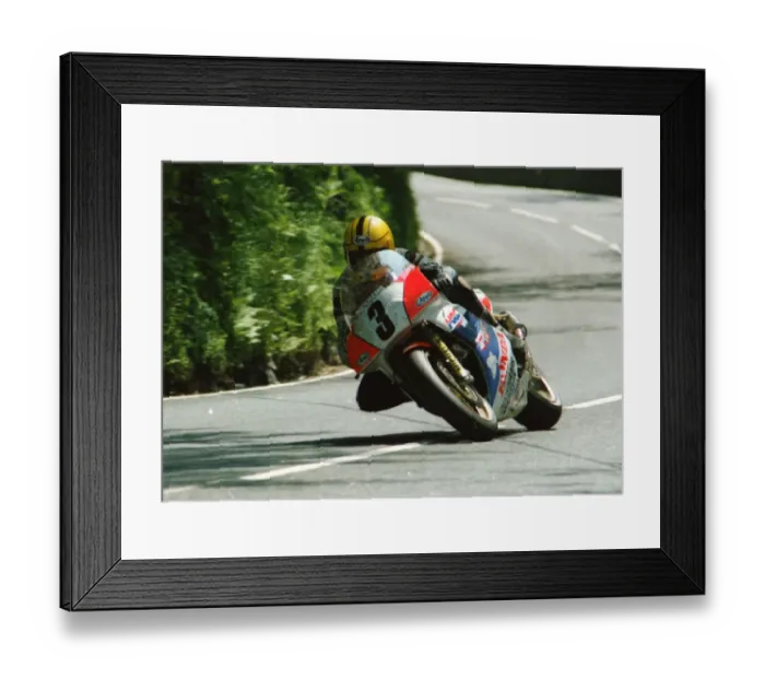 Framed Print : Joey Dunlop (Honda) 1991 Senior TT Framed Print : Joey Dunlop (Honda) 1991 Senior TT