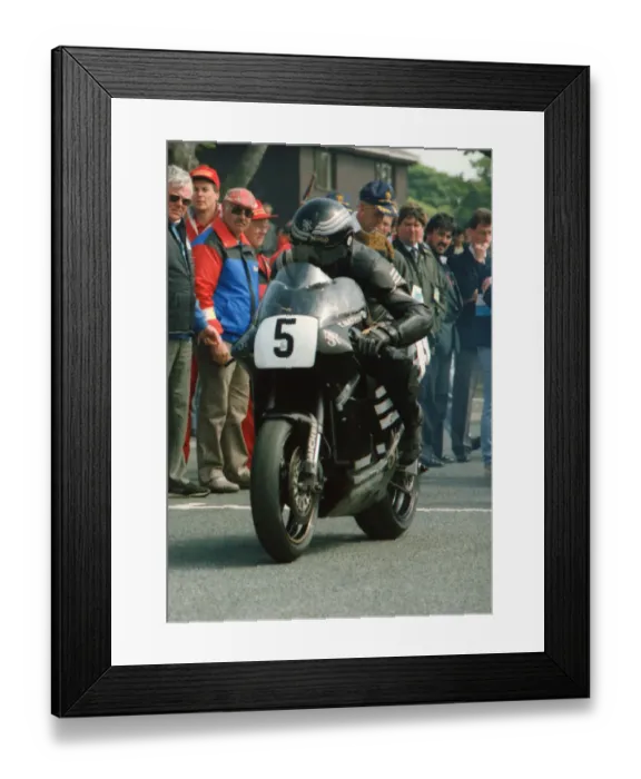 Framed Print : Trevor Nation (Norton) 1991 Senior TT Framed Print : Trevor Nation (Norton) 1991 Senior TT