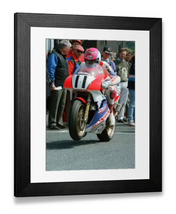 Framed Print : Steve Hislop (Honda) 1991 Senior TT Framed Print : Steve Hislop (Honda) 1991 Senior TT