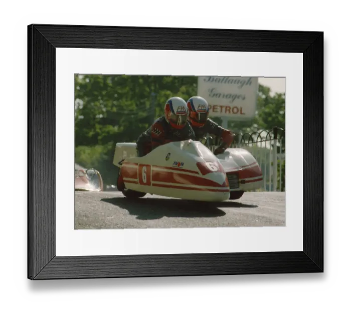 Framed Print : Peter Krukowski & Chris McGahan (Windle) 1991 Sidecar TT