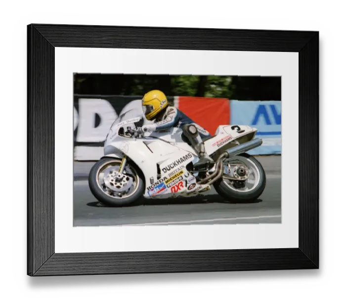Framed Print : Joey Dunlop (Honda) 1991 Formula One TT Framed Print : Joey Dunlop (Honda) 1991 Formula One TT