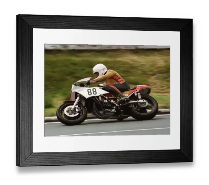 Framed Print : John Caffrey (Yamaha) 1989 Formula One TT Framed Print : John Caffrey (Yamaha) 1989 Formula One TT