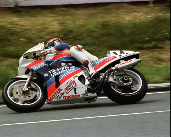 Steve Henshaw (Honda) 1989 Formula One TT