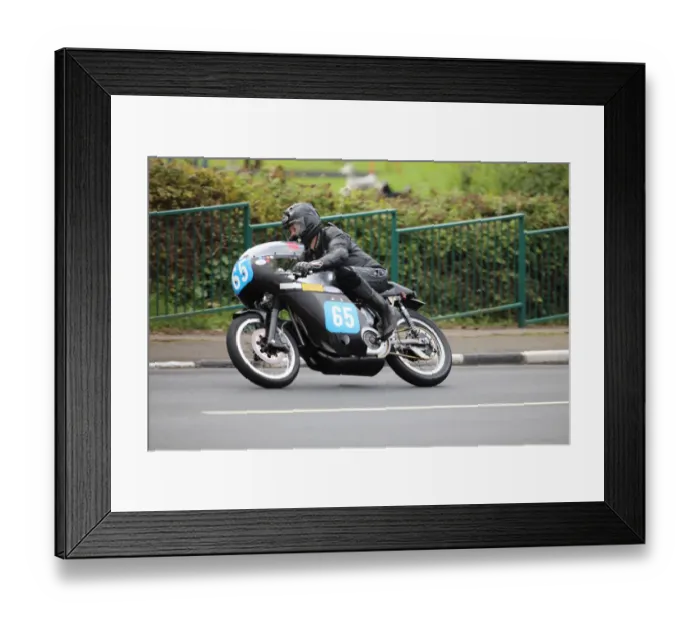 Framed Print : Edward Poole (Norton) 2019 Junior Classic TT Framed Print : Edward Poole (Norton) 2019 Junior Classic TT