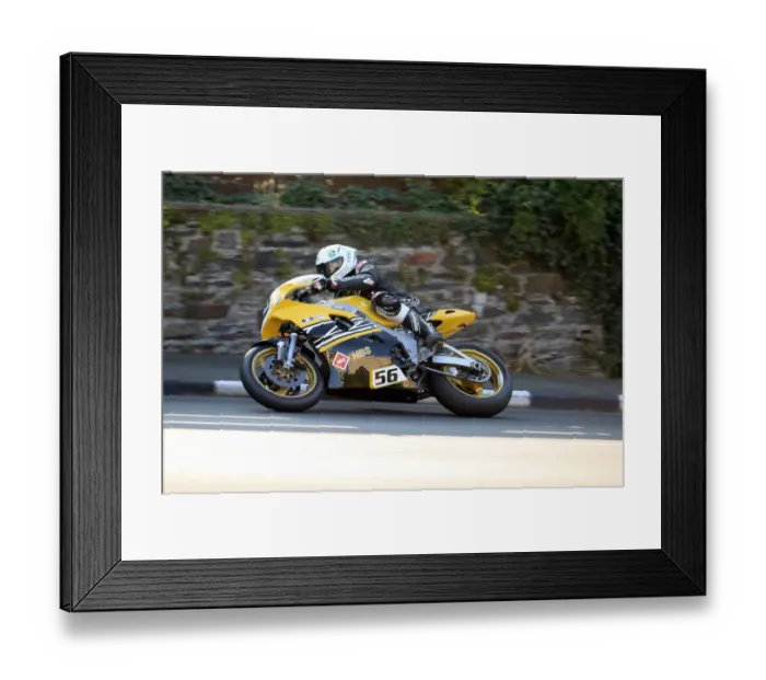 Framed Print : Darryl Tweed (Yamaha) 2019 Superbike Classic TT Framed Print : Darryl Tweed (Yamaha) 2019 Superbike Classic TT
