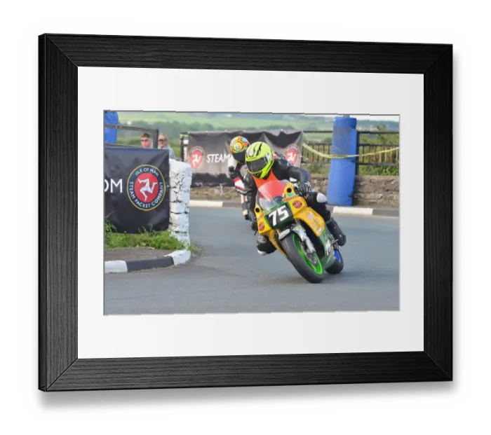 Framed Print : Peter Heymans (Kawasaki) 2012 Southern 100 Framed Print : Peter Heymans (Kawasaki) 2012 Southern 100