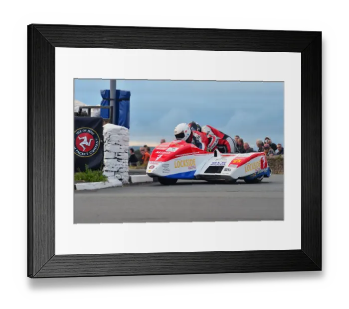Framed Print : Greg Lambert & Dicky Gale (GLR Honda) 2012 Southern 100 Framed Print : Greg Lambert & Dicky Gale (GLR Honda) 2012 Southern 100