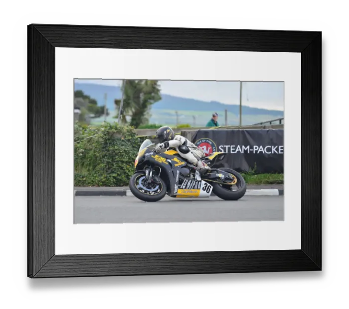 Framed Print : Michael Pearson (Honda) 2012 Southern 100 Framed Print : Michael Pearson (Honda) 2012 Southern 100