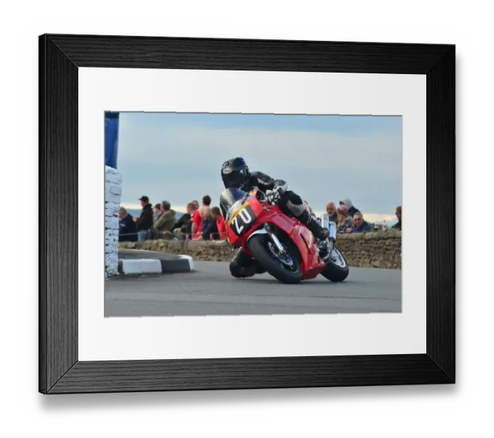 Framed Print : Dave Madsen-Mygdal (Honda) 2012 Southern 100 Framed Print : Dave Madsen-Mygdal (Honda) 2012 Southern 100
