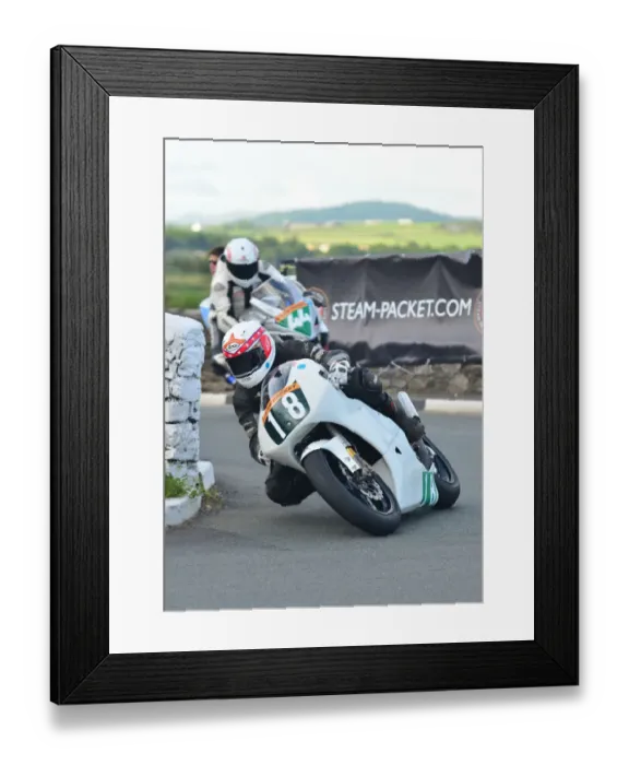 Framed Print : Lee Vernon (Honda) 2012 Southern 100 Framed Print : Lee Vernon (Honda) 2012 Southern 100