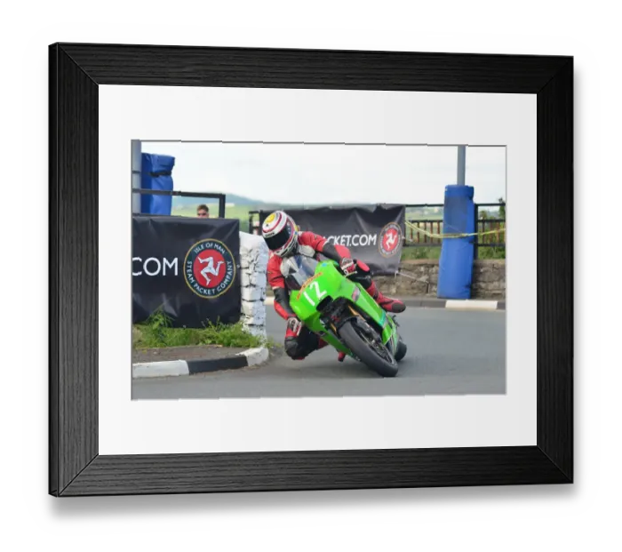 Framed Print : Ivan Lintin (Kawasaki) 2012 Southern 100