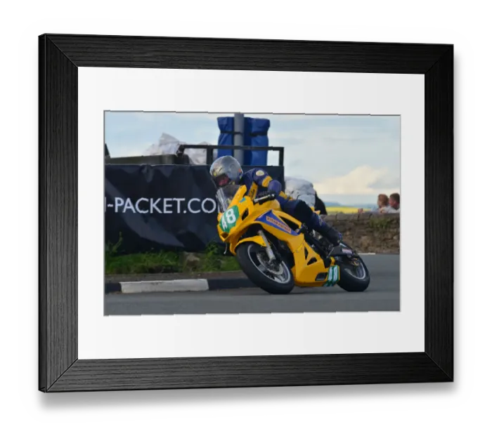 Framed Print : John Batty (Suzuki) 2012 Southern 100 Framed Print : John Batty (Suzuki) 2012 Southern 100