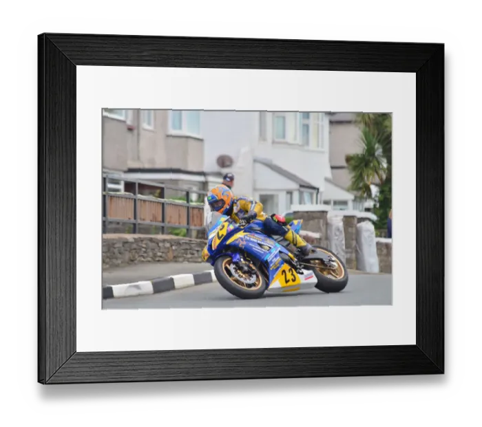 Framed Print : Paul Smyth (Yamaha) 2012 Southern 100