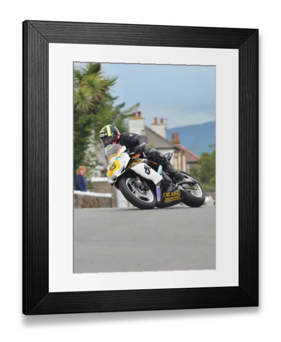 Framed Print : Carl Roberts (Suzuki) 2012 Southern 100 Framed Print : Carl Roberts (Suzuki) 2012 Southern 100