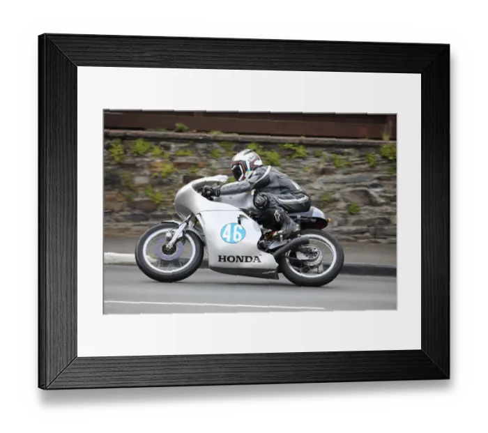 Framed Print : Jeff Smith (Honda) 2019 Junior Classic TT Framed Print : Jeff Smith (Honda) 2019 Junior Classic TT