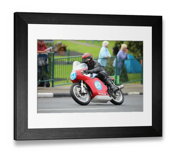 Framed Print : Gary Hutton (Honda) 2019 Junior Classic TT Framed Print : Gary Hutton (Honda) 2019 Junior Classic TT