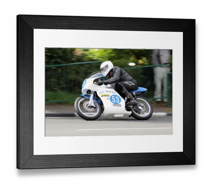 Framed Print : Roy Phipps (Honda) 2019 Junior Classic TT Framed Print : Roy Phipps (Honda) 2019 Junior Classic TT