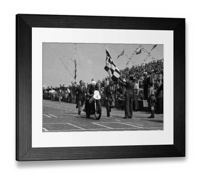 Framed Print : Les Graham (AJS) 1949 Senior TT Framed Print : Les Graham (AJS) 1949 Senior TT