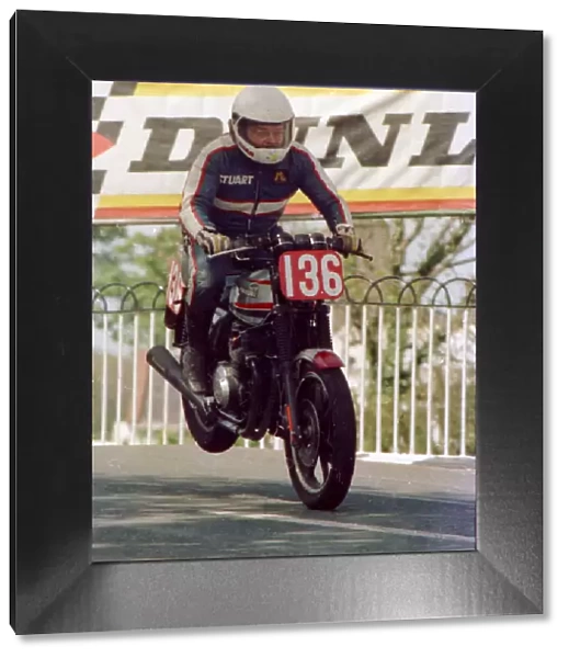 Stuart Noon (Kawasaki) 1986 Production C TT
