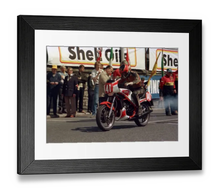 Framed Print : Norman Kneen (Yamaha) 1986 Production C TT Framed Print : Norman Kneen (Yamaha) 1986 Production C TT