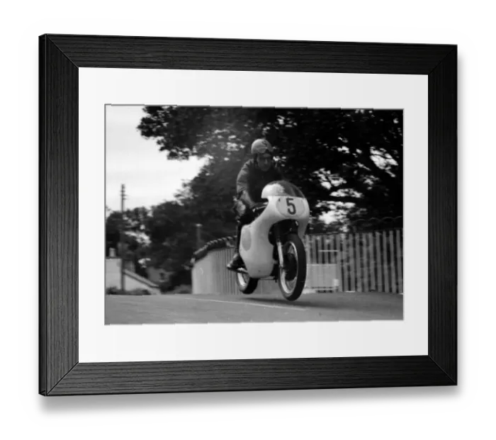 Framed Print : Jack York (GBS) 1962 Senior Manx Grand Peix Framed Print : Jack York (GBS) 1962 Senior Manx Grand Peix
