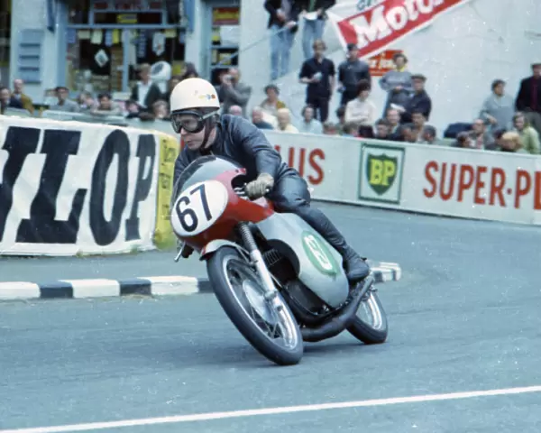 Fred Launchbury (Bultaco) 1965 Lightweight TT