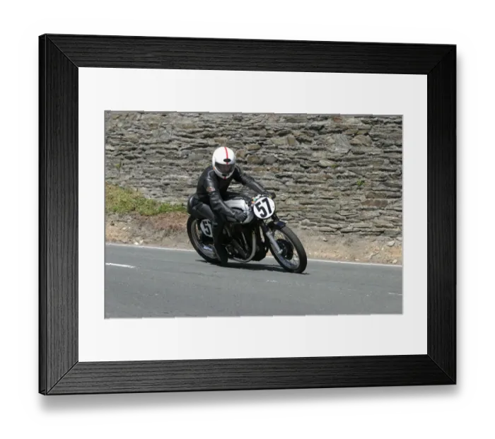 Framed Print : Bob Dowty (Norton) 2005 Classic Lap Framed Print : Bob Dowty (Norton) 2005 Classic Lap