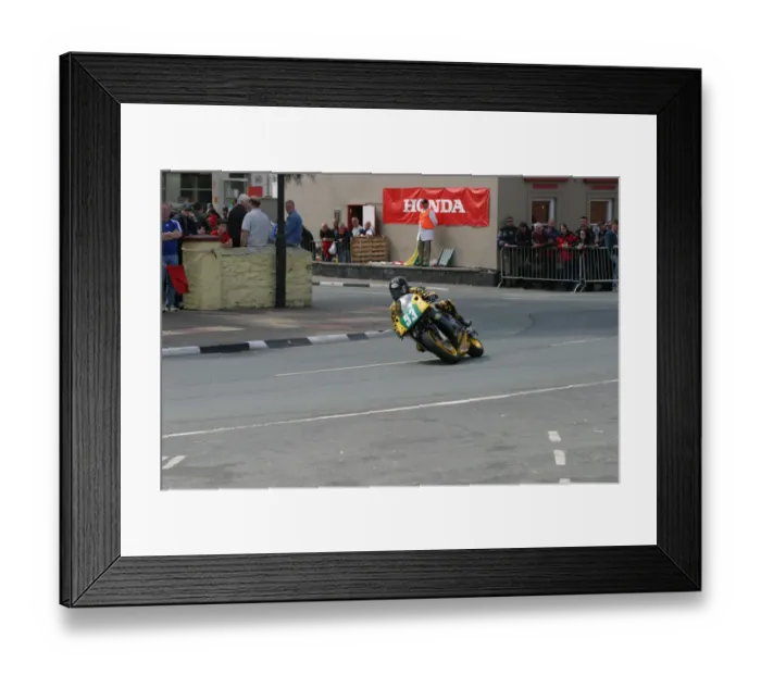 Framed Print : Bruno Bonhuil (Kawasaki) 2004 Lightweight 400 TT Framed Print : Bruno Bonhuil (Kawasaki) 2004 Lightweight 400 TT