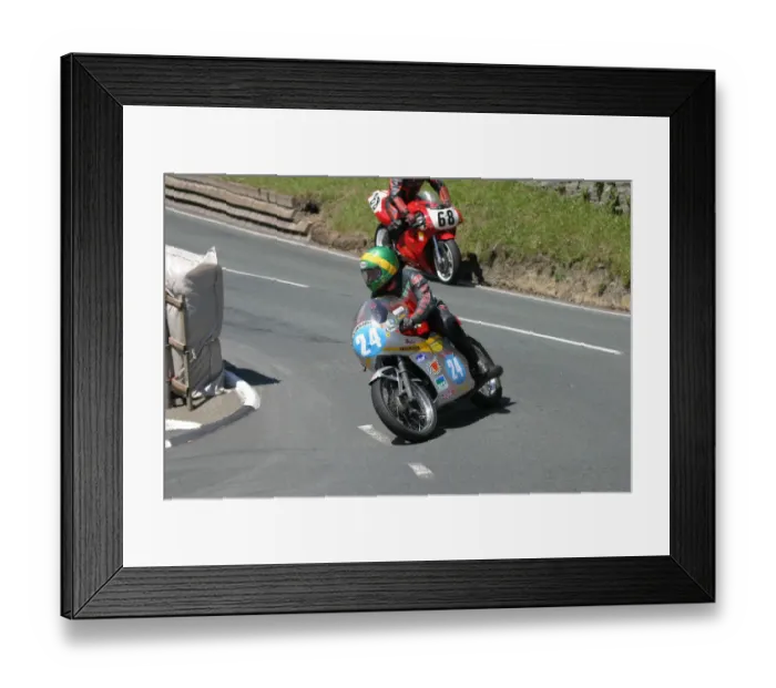 Framed Print : Chris McGahan (Hales Honda) 2005 Classic Lap Framed Print : Chris McGahan (Hales Honda) 2005 Classic Lap