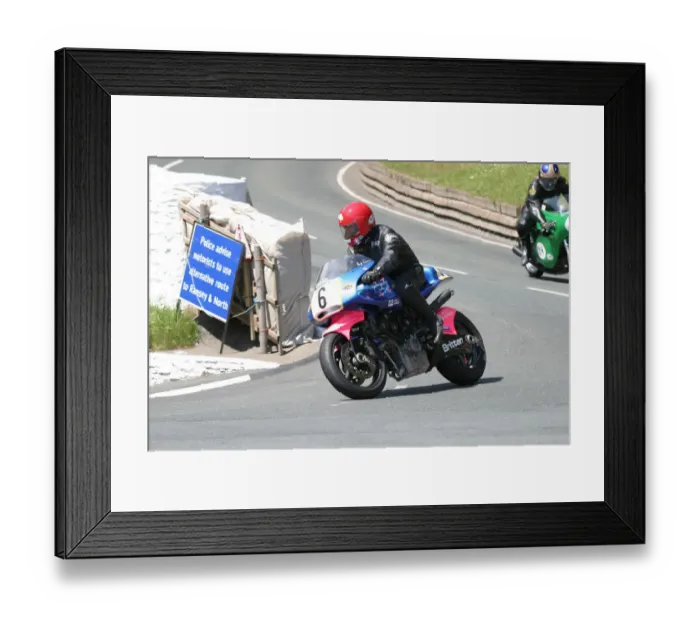 Framed Print : Hugh Anderson (Britten) 2005 Classic Lap Framed Print : Hugh Anderson (Britten) 2005 Classic Lap